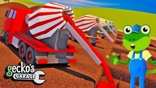 'Learn Colors With Cement Mixer Trucks!・Gecko\'s Garage・Truck Cartoons For Kids・Learning For Toddlers'