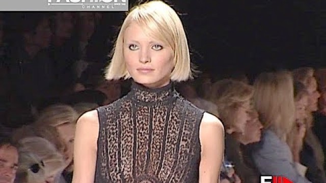 'OSCAR DE LA RENTA Spring Summer 2001 New York - Fashion Channel'