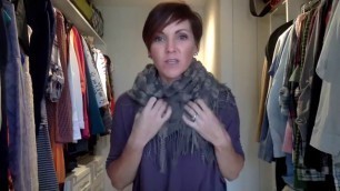 'How to wear and style a tube scarf'