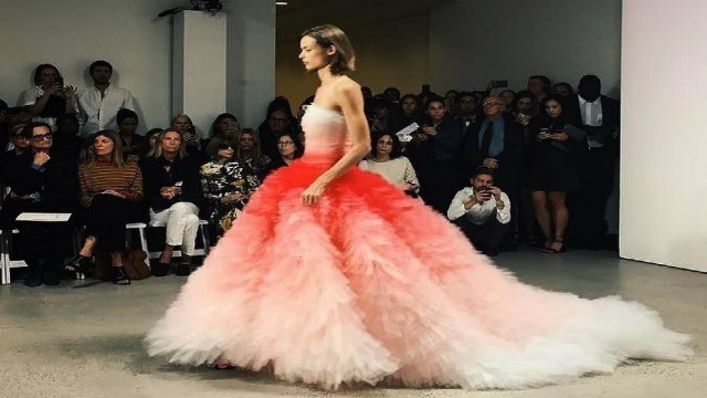 'Oscar De La Renta | Spring/Summer 2018 | NYFW'