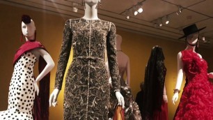 'The Glamour and Romance of Oscar De La Renta at the MUSEUM OF FINE ARTS HOUSTON'