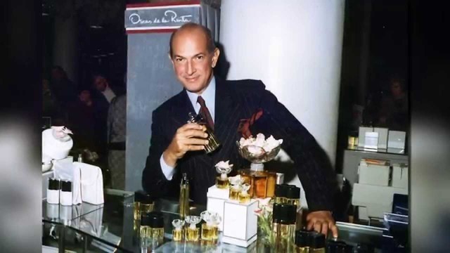 'Oscar de la Renta: Five Decades of Style'