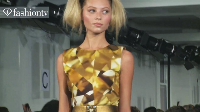 'Oscar de la Renta Fall/Winter 2012/13 Show at New York Fashion Week NYFW | FashionTV'