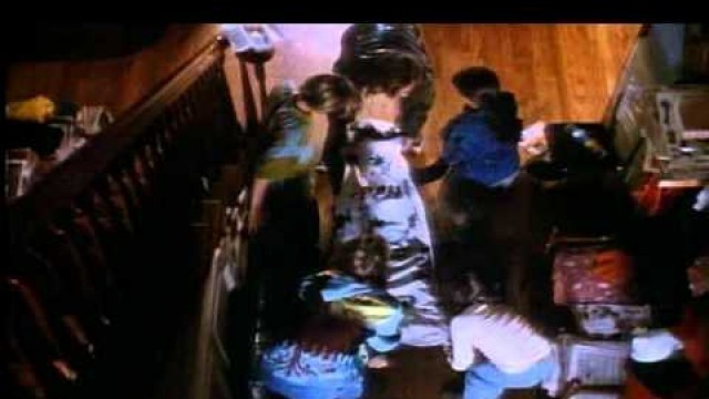 'Don\'t Tell Mom the Babysitter\'s Dead (1991) Trailer'