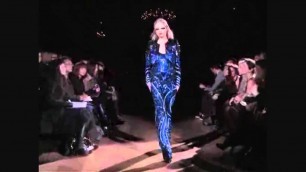 'Givenchy Spring Summer 2010 Haute Couture Full Fashion Show.avi'