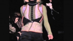 'Givenchy Fall Winter 2010/11 Full Fashion Show.avi'