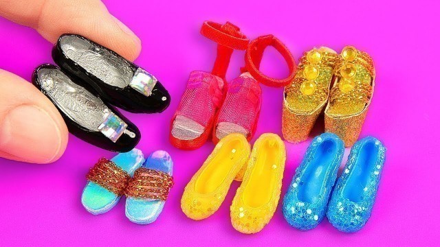 '9 DIY Barbie Shoes and Boots ~ ZAPATOS'