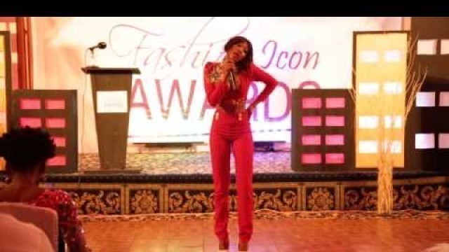 'Sala Performance @ Fashion Icon Awards 2014'