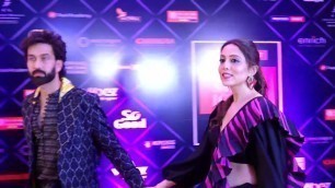 'Nakuul Mehta With Wife Jankee Parekh At Style Icon Awards 2022'