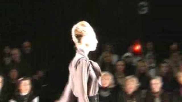 'Milan Fashion Week Woman: Clips F/W 2009/2010 - Belen Rodriguez'