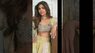 'style, fashion ideas from Shilpa Shetty #designideas #shorts'