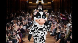 'The Stella McCartney Fall 2020 Fashion Show Featured Cows, Bunnies and a Fox | Editor\'s Eye | WWD'