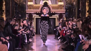'Stella McCartney Fall/Winter 2016/2017 Collection - Paris Fashion Week'