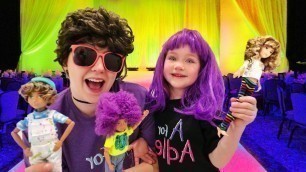 'ULTIMATE DOLL MAKEOVER!! Adley and Mom throw their own Creatable World Costume Runway Show!'
