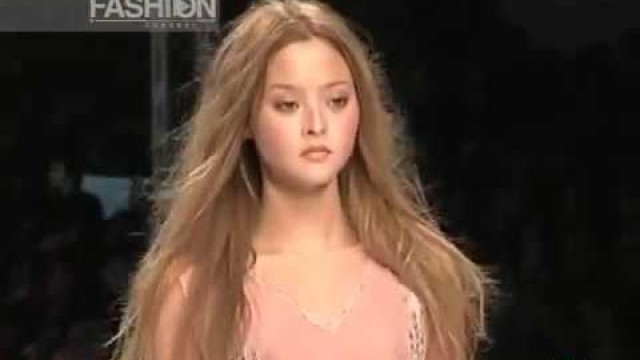 'BLUMARINE Fall 2002 2003 Milan - Fashion Channel'
