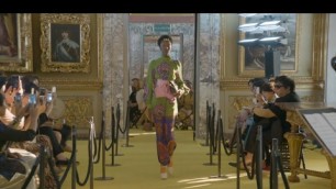 'Gucci chose Florence and the Pitti Palace for its Cruise 2018 fashion show'