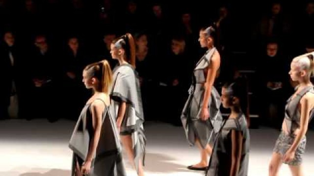 'Issey Miyake Fall Winter 2011-2012 Full Fashion Show. Paris Fashion Week'