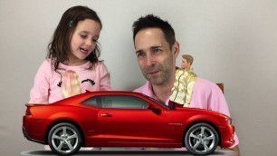 'SILLY BILLY TOYS - BARBIE FASHION SHOW with 5 YEAR OLD INTERNET STAR, SILLY GIRL!!!'