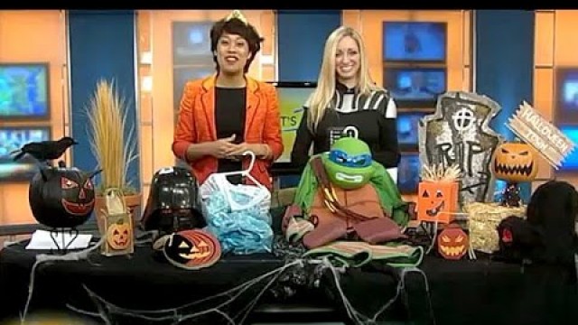 'Top 10 Halloween Costumes - Fashion Show'