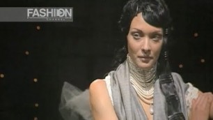 'CHRISTIAN DIOR Fall Winter 1998 1999 Paris - Fashion Channel'