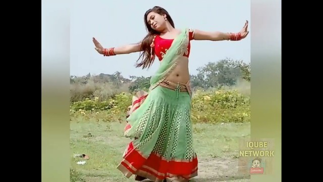 'Best music of Saree dance |   Southindian spicy saree fashion'