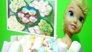 'Elsa Sweet Marshmallow Bath Time with Egg\'s Toys Surprise - Kids Fashion Toys'