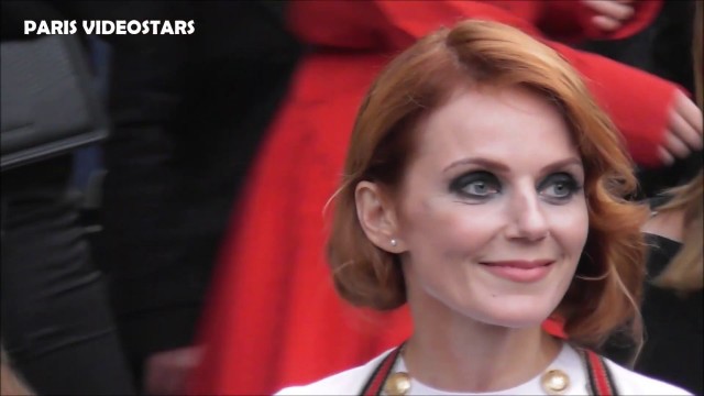 'VIDEO Geri HALLIWELL ( Spice Girls ) leaving the L\'Oréal Paris Fashion Week show 28 september 2019'