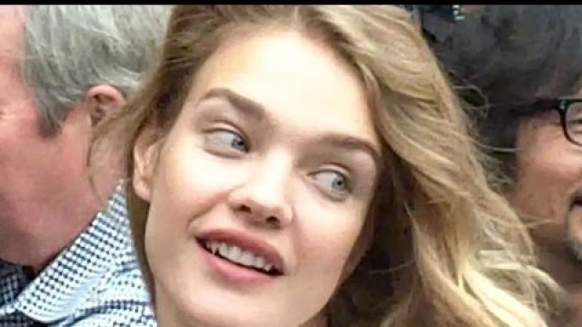 'Natalia Vodianova arrive au défilé Stella Mccartney Fashion Week Paris 30 septembre 2013'