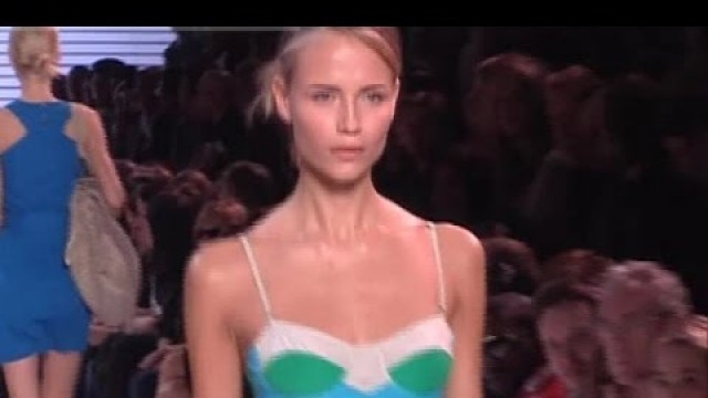 'STELLA MCCARTNEY Fashion Show Spring Summer Paris 2007 by Fashion Channel'