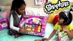'Kids Playing With Shopkins Fashion Boutique Playset Toy Unboxing'