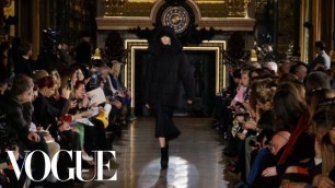 'Stella McCartney Ready to Wear Fall 2013 Vogue Fashion Week Runway Show'