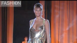 'GIANNI VERSACE Fall 1994/1995 Milan - Fashion Channel'