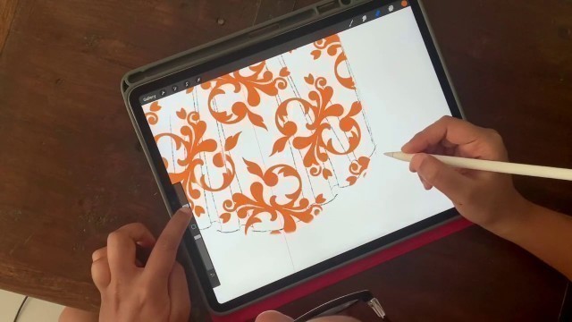 'Tutorial 2: How to draw a printed dress in Procreate - Fashion Illustration for Beginners'
