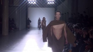'Rick Owens Fall/Winter 2015 Men\'s Fashion Show'