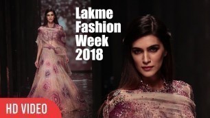 'Kriti Sanon At Lakme Fashion Week 2018 | LFW Ramp Walk 2018 Day 03'