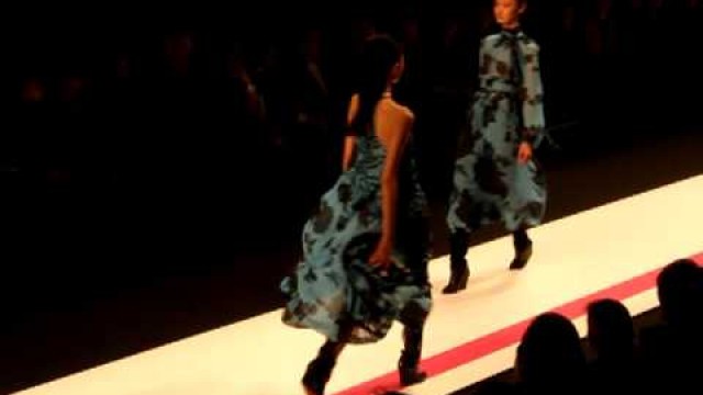 'Leonard Fall Winter 2011-2012 Full Fashion Show. Paris Fashion Week'