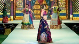 'Rangvesh (Bardoli) Theme based fashion show-\"lagna shringar\" -The culture of Indian Wedding'