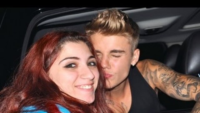 'Justin Bieber Kissing Fans After Stripping Down On Stage In \'Fashion Rocks\''
