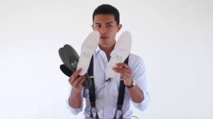 'How to Go Socks Less Without Sweating or Stinking Up Your Shoes (3 Ways)'