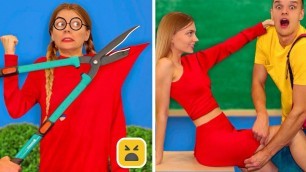 'DIY CLOTHING AND FASHION HACKS TRICKS! Cool Tips & Clothes Upgrade For Girls by Mr Degree'
