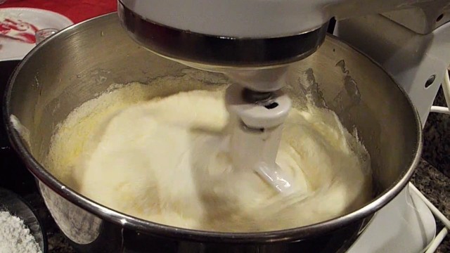 'How to Make: All Butter Pound Cake'