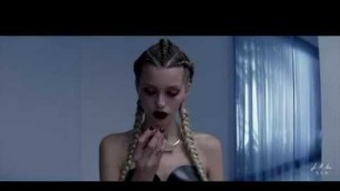 'Fashion is Danger - The Neon Demon (Flight of the Conchords)'