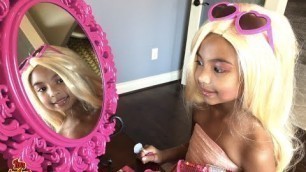 'Barbie IRL Glamtastic Fashion Set Purse Perfect Make-Up Case Unboxing| Toys Academy'
