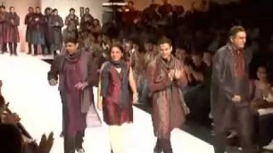 'Bollywood Stars Burn the Ramp At Lakme Fashion Week'