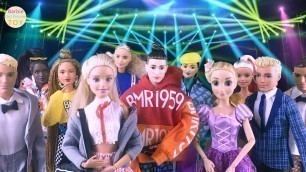 'Barbie fashion | Barbie Doll Fasion Show Video | Barbie fashion show'