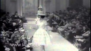 'Italian feminine fashion show 1959 newsreel archival footage'