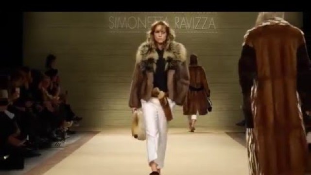 'Simonetta Ravizza Fall/Winter 2016/2017 Collection - Milan Fashion Week'