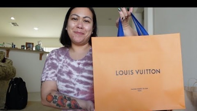 'FASHION SHOW MALL, LOUIS VUITTON UNBOXING + GLITTERING LIGHTS! - December 29, 2020'