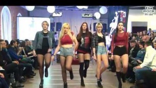 '4MINUTE - Canvas dance cover by Divine [STREET FASHION SHOW 2018 (03.02.2018)]'