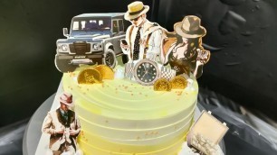 'Simple fashion cake for men\'s birthday'